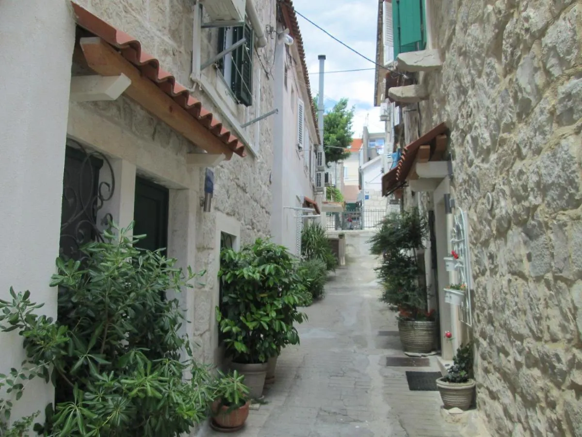 Rm Antonio On Dumanica St - En-Suite Rm 5 Min To The Old Town Of スプリト