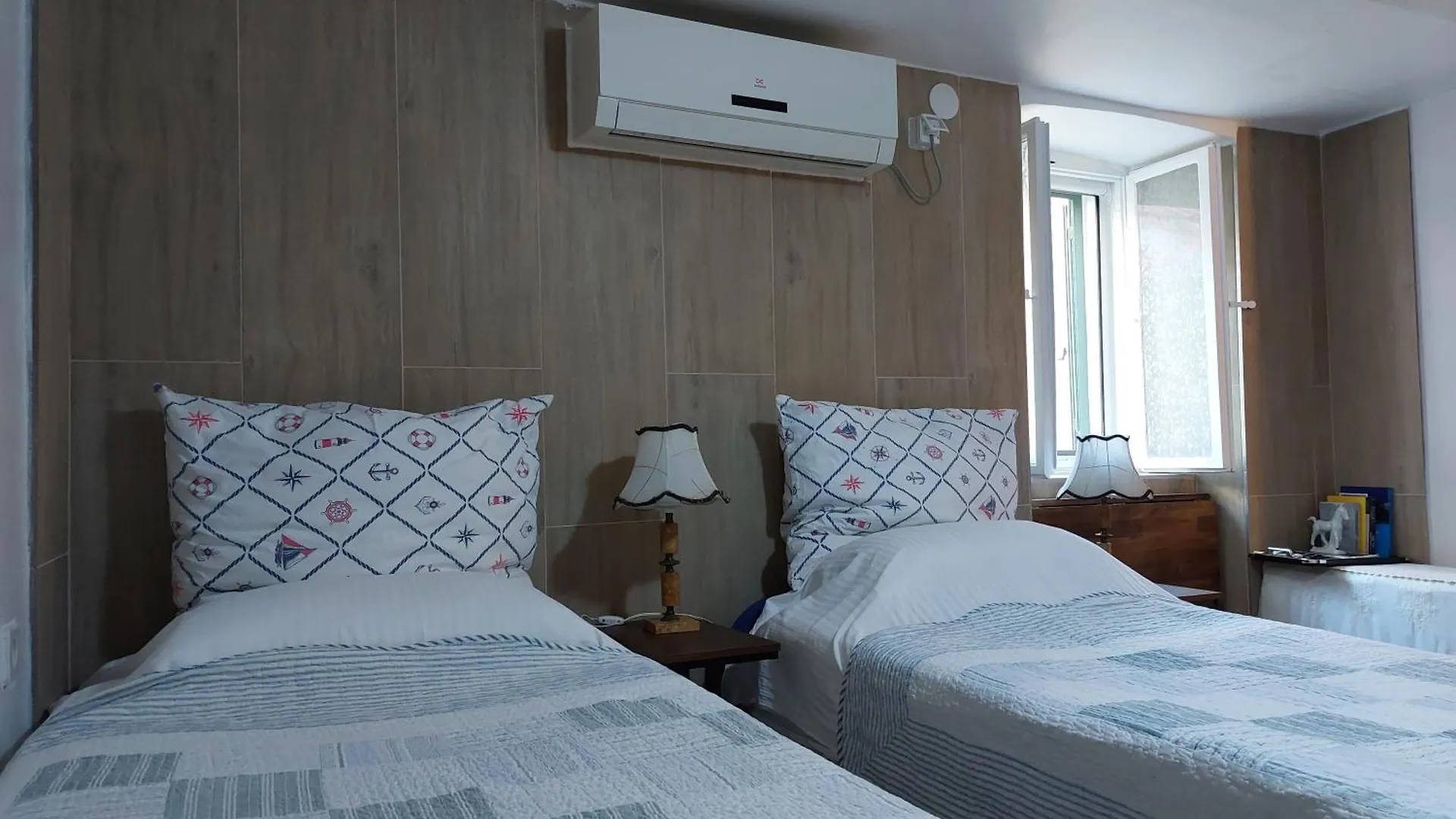 Rm Antonio On Dumanica St - En-Suite Rm 5 Min To The Old Town Of スプリト