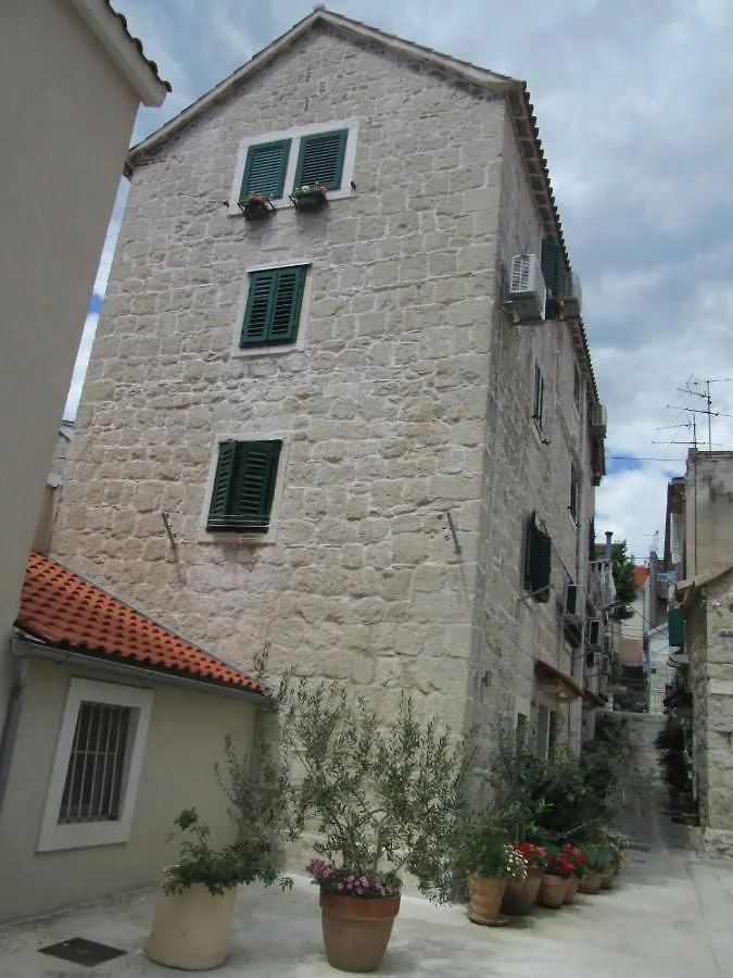 Konukevi Rm Antonio On Dumanica St - En-Suite Rm 5 Min To The Old Town Of Split Hırvatistan